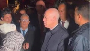 رئيس الجمهورية يعاين الأوضاع بعدد من الجهات عقب الأمطار