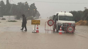 الحرس الوطني يحذّر من انقطاعات بعدد من الطرقات بسبب الأمطار
