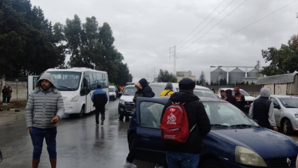 سليمان : عدد من متساكني منطقة المرجى يحتجّون اثر الأضرار التي خلفتها الأمطار