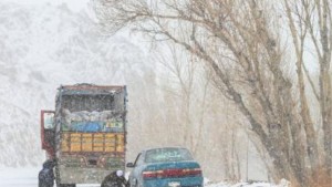 67 قتيلا جراء الثلوج والأمطار الغزيرة في أفغانستان