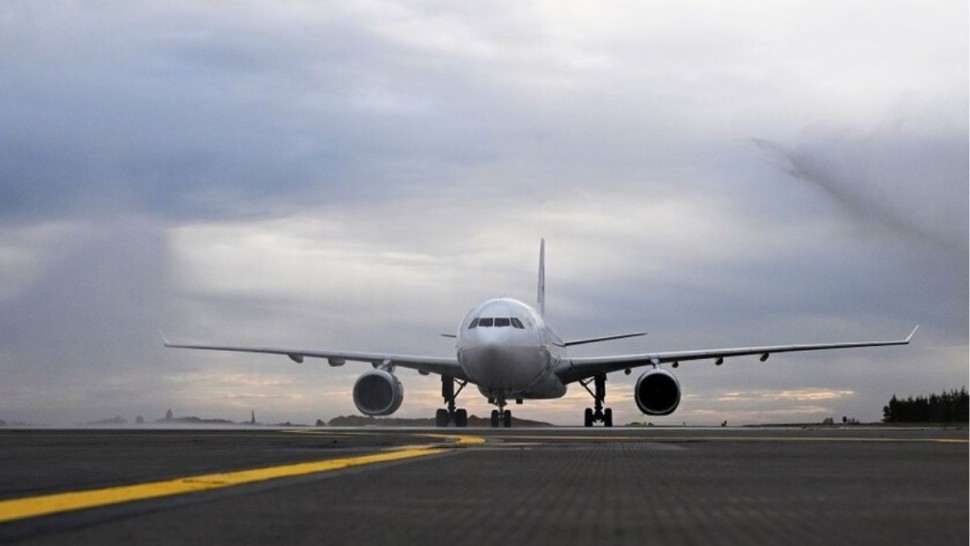 أسوشيتد برس: إلغاء حوالي 12 ألف رحلة جوية في الولايات المتحدة بسبب عاصفة ثلجية