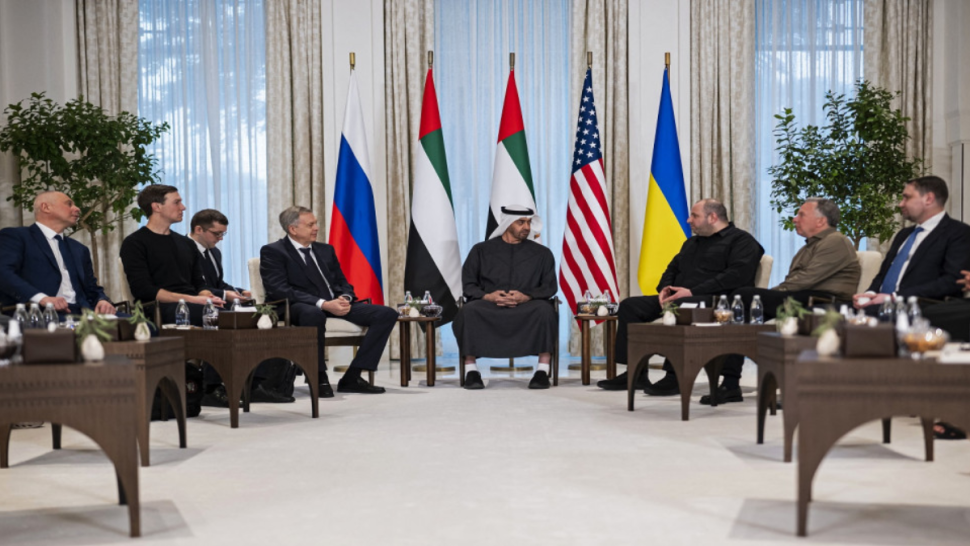 الكرملين: محادثات أبو ظبي بشأن أوكرانيا بناءة