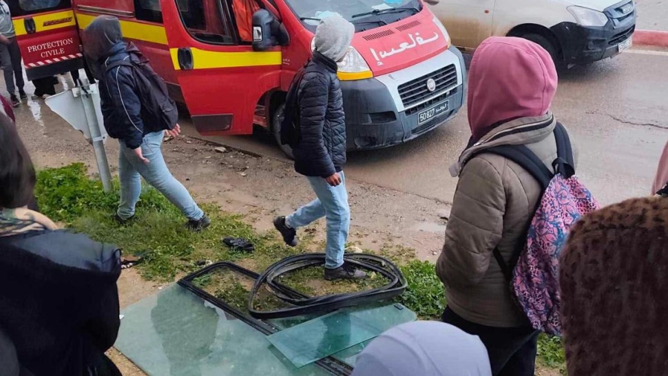 منزل تميم: سقوط 6 تلاميذ من حافلة نقل مدرسي