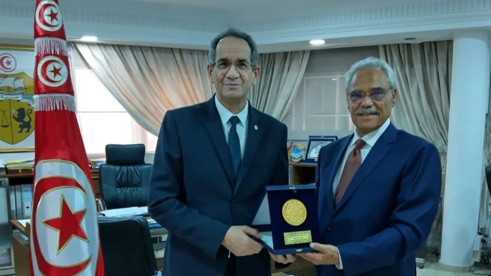 تعزيز التعاون محور لقاء وزير التعليم العالي مع مدير الهيئة العربية للطاقة الذرية