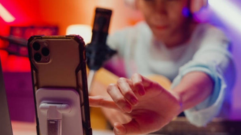 مواقع التواصل