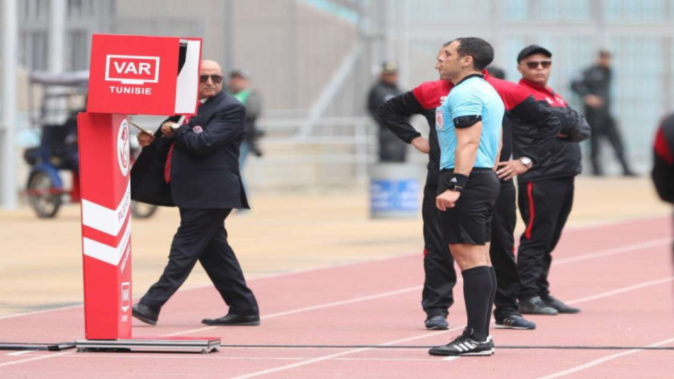 الرابطة المحترفة الأولى