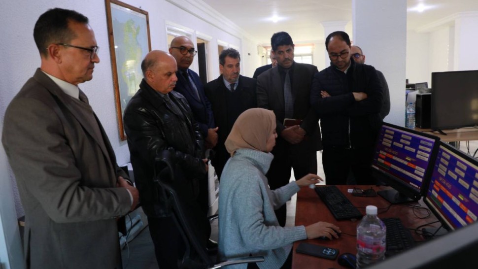 وزير النقل يشدّد على اليقظة وتوفير المعلومة الدقيقة خلال زيارة للمعهد الوطني للرصد الجوي