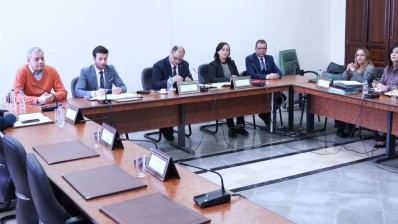 لجنة الحقوق والحريات تشرع في دراسة قانون حماية المعطيات الشخصية