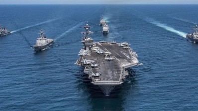 الجيش الأمريكي يسقط مسيّرة إيرانية بعد اقترابها من حاملة الطائرات "أبراهام لينكولن"