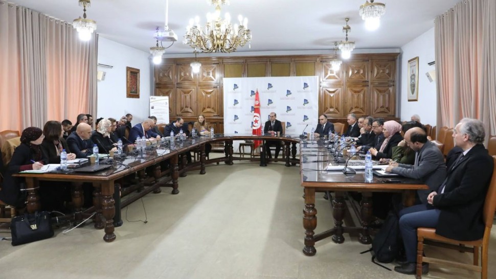 جلسة عمل حول مشروع حماية هضبة سيدي بوسعيد من الانزلاقات الأرضية