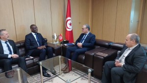 اجتماع بين وزير الاقتصاد و مسؤول بالبنك الدولي لمتابعة التعاون التنموي