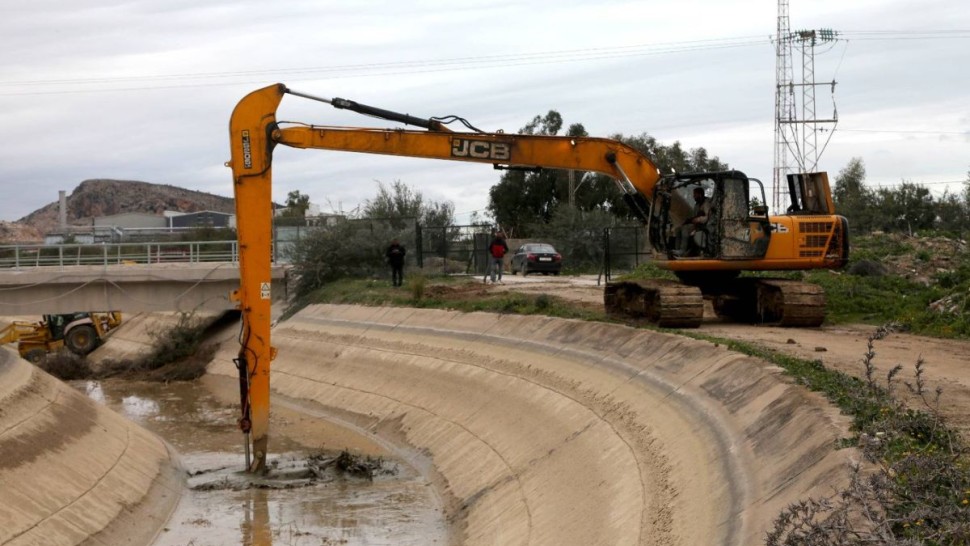 وزارة الفلاحة: تواصل أشغال صيانة قنال مجردة- الوطن القبلي