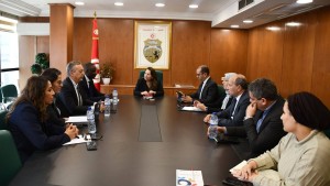 وزيرة الصناعة تبحث مع البنك الدولي تعزيز التعاون في مشاريع الطاقة والطاقات المتجددة