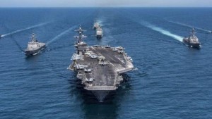 واشنطن تحث السفن الأميركية على الابتعاد عن المياه الإيرانية