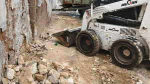 بلدية تونس: إزالة أجزاء بنايات متداعية للسقوط