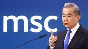 وزير الخارجية الصيني: محاولات فصل تايوان من شأنها أن تدفع للصراع مع أمريكا