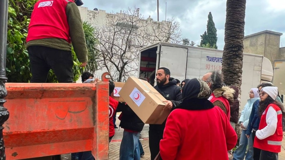 باجة: الهلال الأحمر يوزّع 300 قفة رمضانية لفائدة العائلات محدودة الدخل