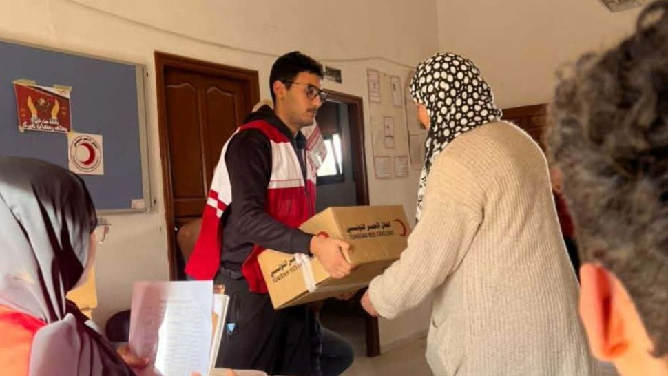 قبلي: الهلال الأحمر يستعد لتوزيع 6 آلاف طن من المواد الغذائية على 300 عائلة