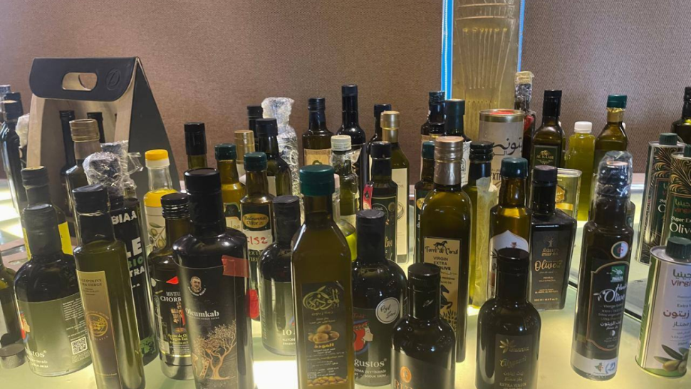 تونس تفوز بالمركز الأول في مسابقة الأهرام الدولية لزيت الزيتون بـ 46 ميدالية ذهبية