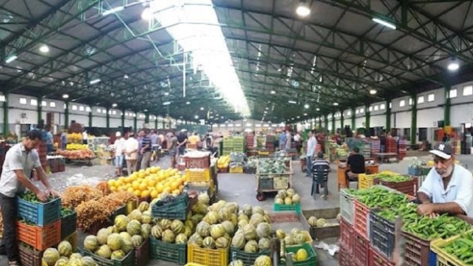 وزير التجارة: احداث لجنة يقظة لمتابعة التزويد بسوق الجملة ببئر القصعة