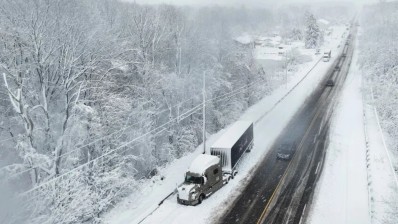 بسبب عاصفة ثلجية..إعلان حالة الطوارئ في نيويورك وولايات أمريكية