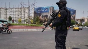 اليابان تطالب إيران بإطلاق سراح أحد مواطنيها على الفور