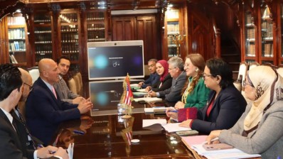 وزيرة الماليّة تستقبل سفير الولايات المتحدة الأمريكيّة بتونس