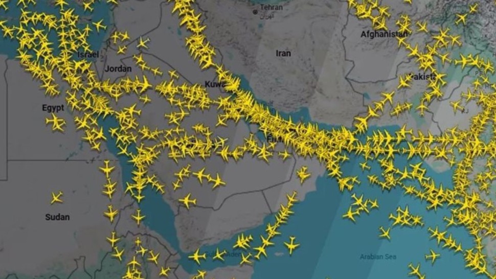 أبرز الدول التي أغلقت مجالها الجوي بعد الهجوم على ايران
