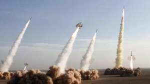 الحرس الثوري يعلن بدء هجوم 'عنيف' ضد الكيان المحتل والقواعد الأمريكية