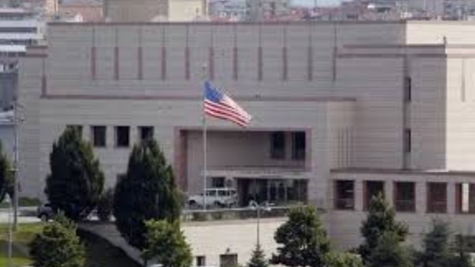 السفارة الأمريكية بالأردن تعلن عن إخلاء مؤقت لمجمعها