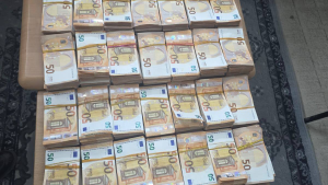 بن قردان: حجز عملة أجنبية مهربة وكمية من الذهب بقيمة 2.6 مليون دينار