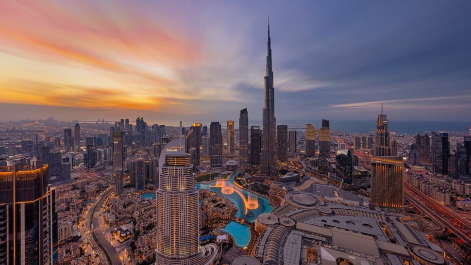 رويترز: دوي انفجارات في أبوظبي ودبي