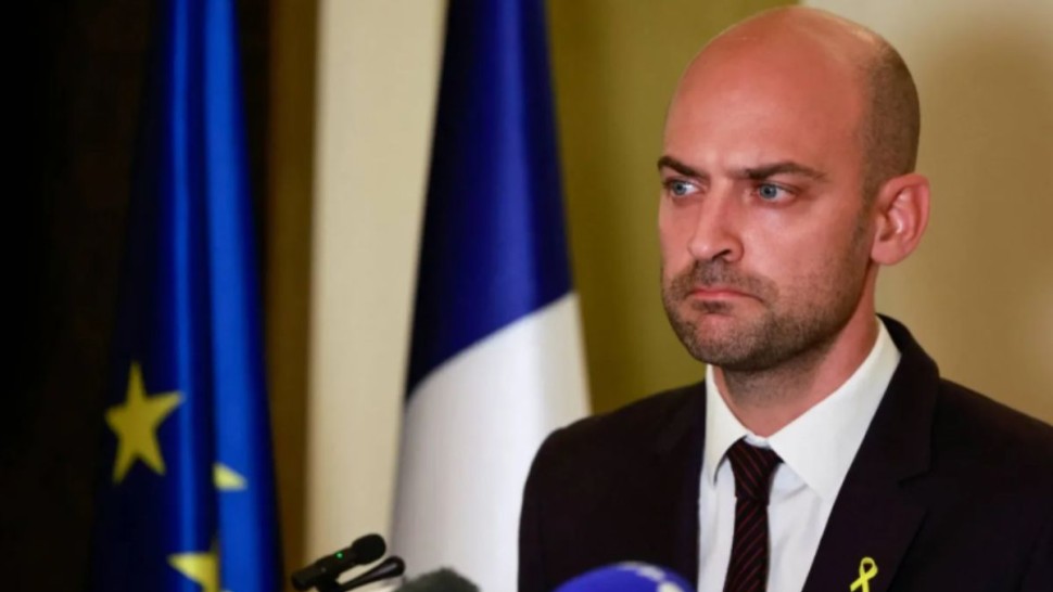 وزير الخارجية الفرنسي: مقاتلات فرنسية من طراز رافال حيّدت طائرات إيرانية مسيّرة