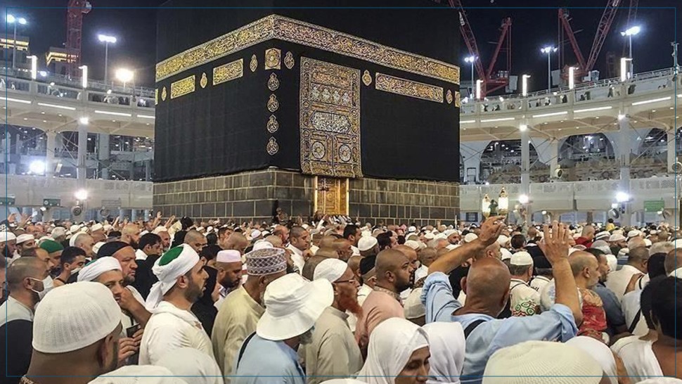 25 معتمرا تونسيا عالقون في جدة ويطالبون السلط بالتدخل