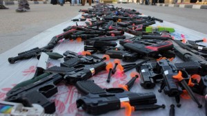 وزارة التجارة: حجز 277 مسدسا تشكل خطرا على سلامة الأطفال