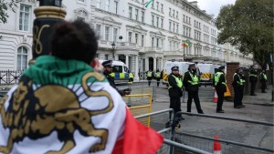 تأهب في لندن قبيل مظاهرات قرب السفارتين الأميركية والإيرانية