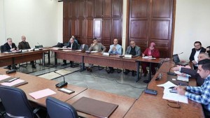 لجنة الصحة بالبرلمان تنظر في مقترح قانون يتعلّق بصناعة المكمّلات الغذائية