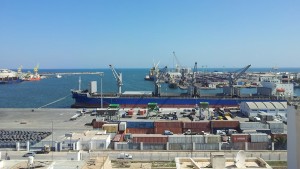 تقلص العجز التجاري لتونس