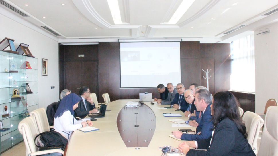 اتحاد الصناعة يناقش مع البنك الإسلامي للتنمية فرص دعم القطاع الخاص في تونس