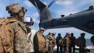 واشنطن ترسل 2200 من مشاة البحرية إلى الشرق الأوسط