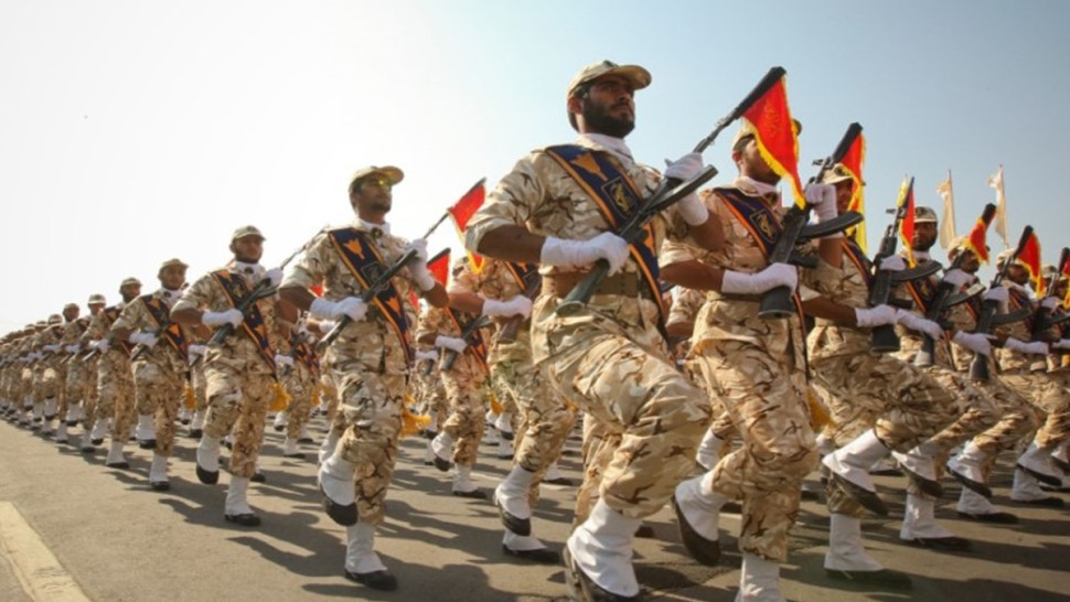 واشنطن تطلب من حلفائها تصنيف الحرس الثوري وحزب الله منظمتين إرهابيتين