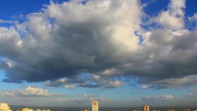 طقس اليوم: أمطار متفرقة بالمناطق الغربية