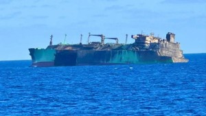 سفينة جانحة