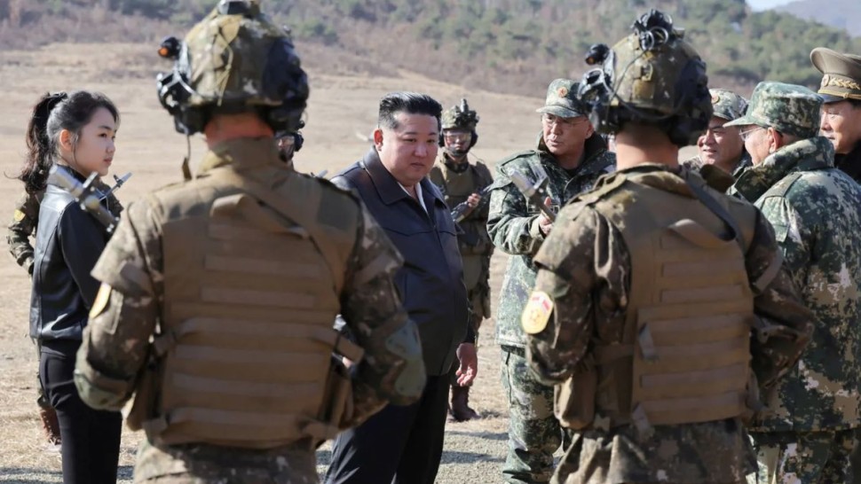 كيم جونغ أون :  ترسيخ وضعنا كدولة مسلحة نووياً مسار لا رجعة عنه