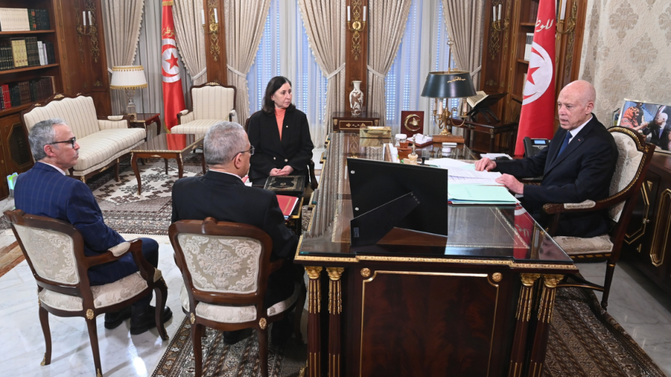 سعيّد يأذن بتوفير اعتمادات عاجلة لدعم الصيدلية المركزية وضمان تزويد السوق بالأدوية