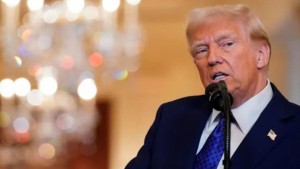 ترامب: قريبون من جعل الشرق الأوسط حرا من إرهاب وابتزاز إيران