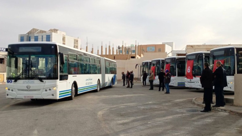 تعزيز أسطول النقل بمدنين وتطاوين بـ24 حافلة جديدة