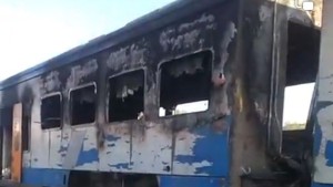 إضرام النار بقطار في سوسة :  10 بطاقات إيداع بالسجن