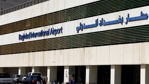 العراق: اعفاء قيادات أمنية واحتجازهم بعد قصف مطار بغداد