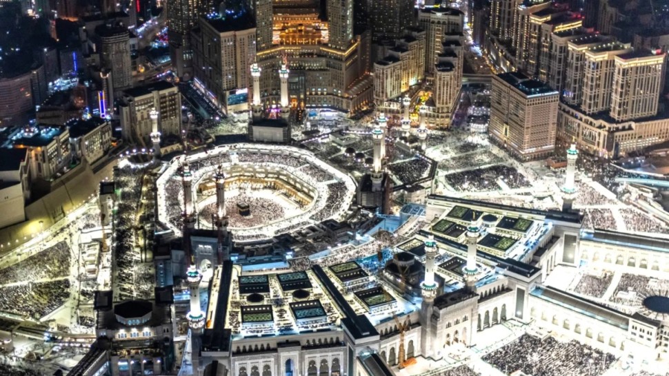 استعدادات الحج: استكمال كراء 3 فنادق بمكة المكرمة و5 فنادق بالمدينة المنورة